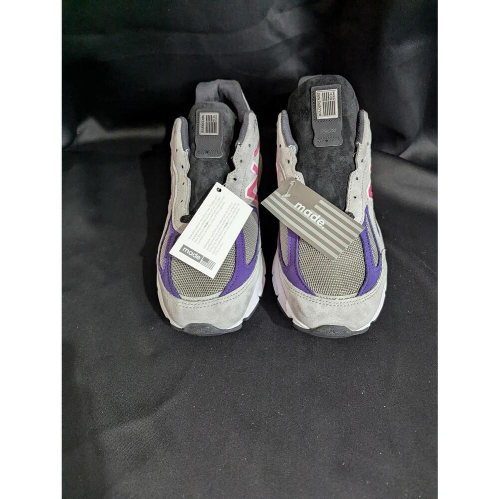 NEW NB 990v4 KITH x United Arrows & Sons Grey Pink Size 13
NWOB M990KT4